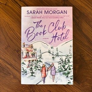 3/$20 📚 The Book Club Hotel by Sarah Morgan Paperback